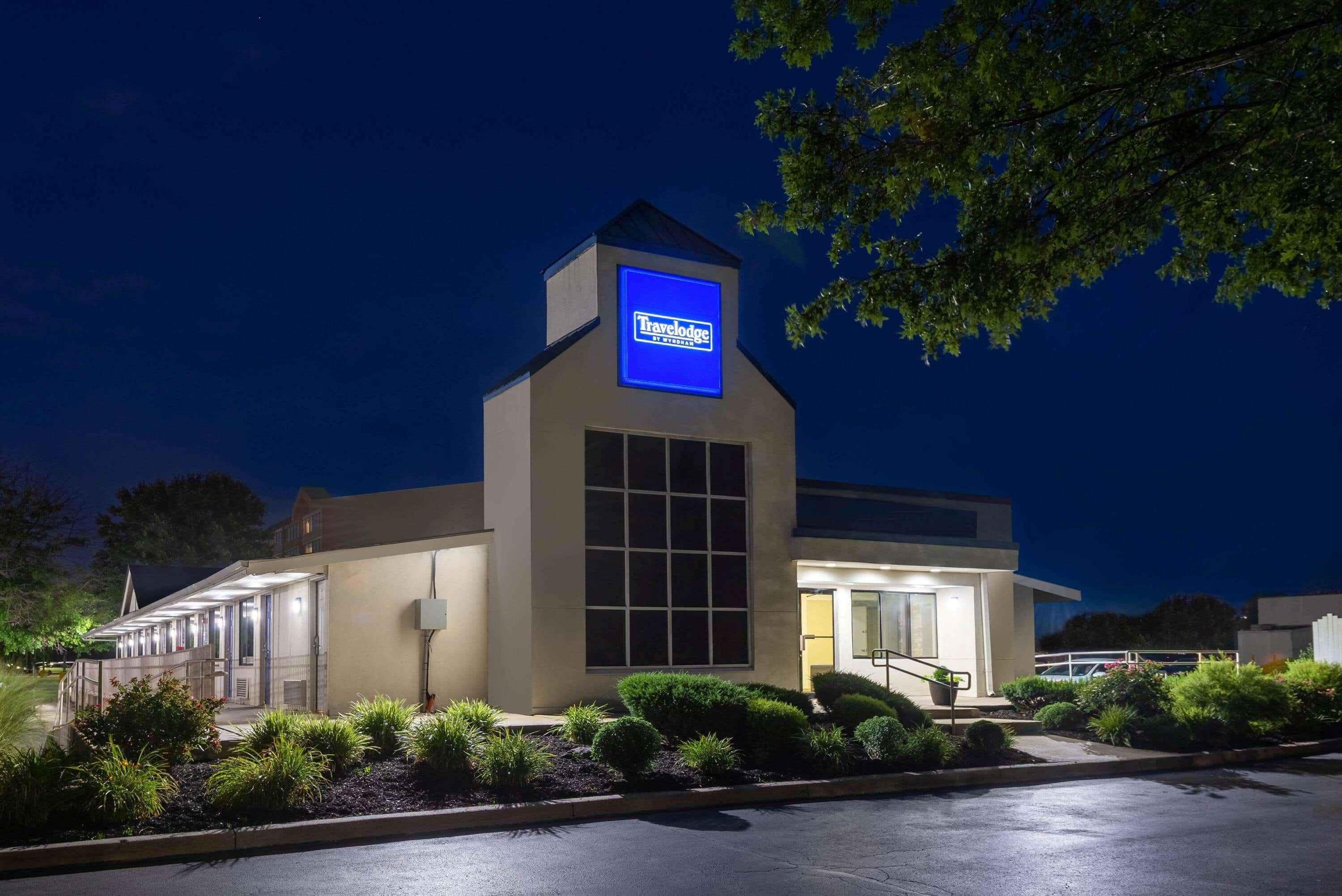 Travelodge By Wyndham Essington / Philadelphia Airport Buitenkant foto